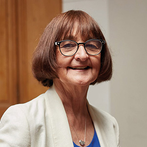 Rosa Devés, rectora de la Universidad de Chile